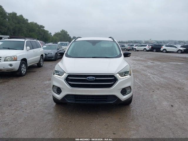 2017 FORD ESCAPE TITANIUM 12
