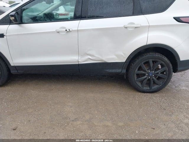 2017 FORD ESCAPE TITANIUM 6