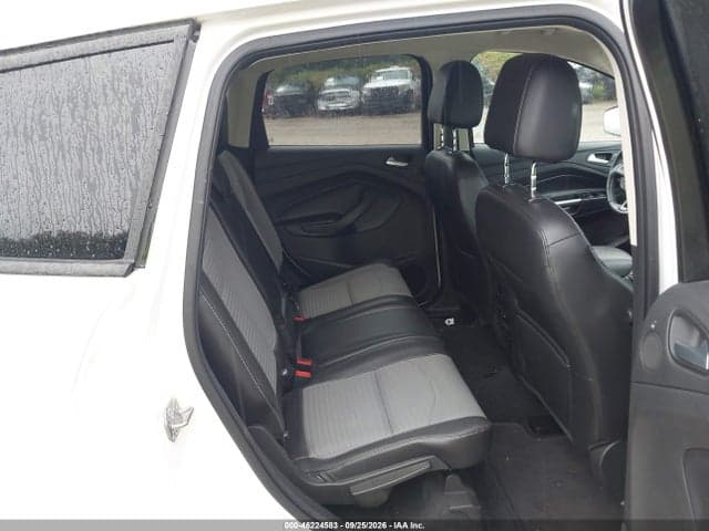 2017 FORD ESCAPE TITANIUM 8