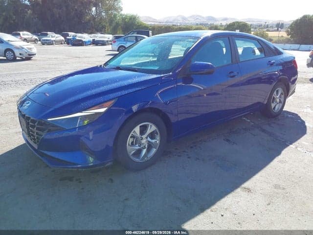 2021 HYUNDAI ELANTRA SE 2