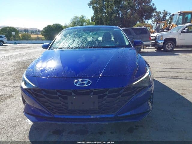2021 HYUNDAI ELANTRA SE 14