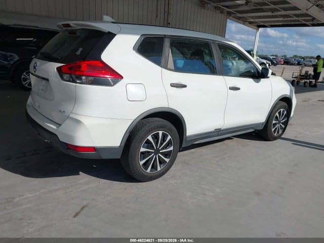 2017 NISSAN ROGUE S 4