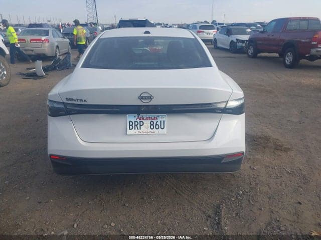2027 NISSAN SENTRA 17