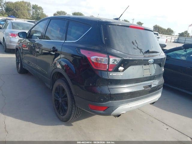 2017 FORD ESCAPE SE 3