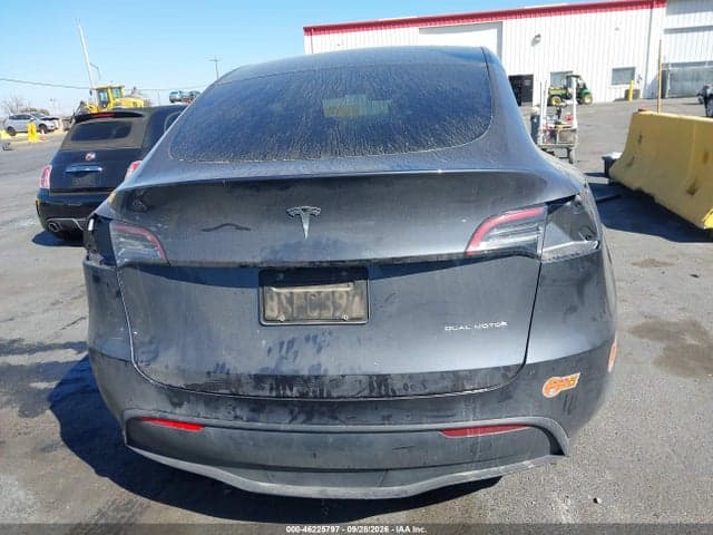 2020 TESLA MODEL Y LONG RANGE DUAL MOTOR ALL-WHEEL DRIVE 17