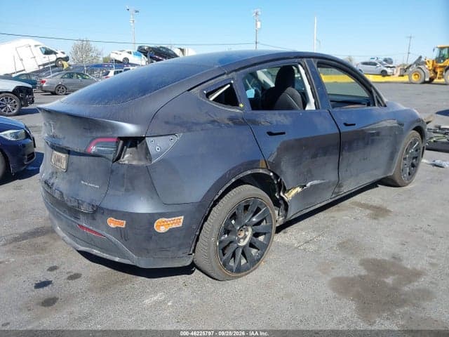 2020 TESLA MODEL Y LONG RANGE DUAL MOTOR ALL-WHEEL DRIVE 4