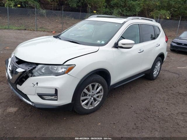 2017 NISSAN ROGUE SV 2