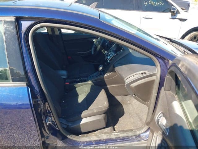 2017 FORD FOCUS SEL 5