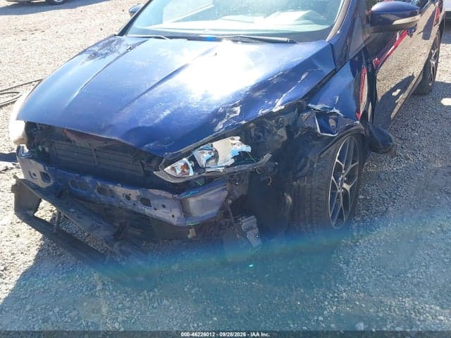 2017 FORD FOCUS SEL 6
