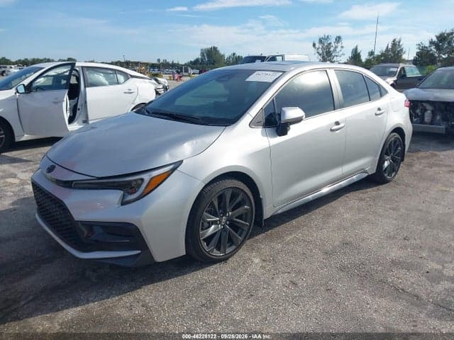 2024 TOYOTA COROLLA SE 2
