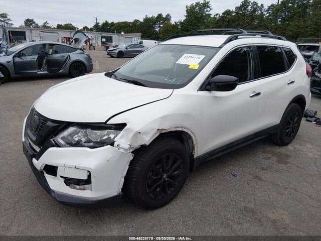 2018 NISSAN ROGUE SV 2