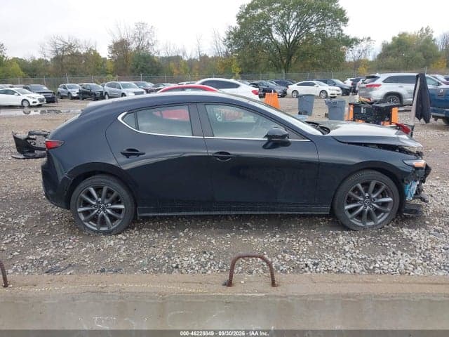 2019 MAZDA MAZDA3 PREFERRED PACKAGE 14