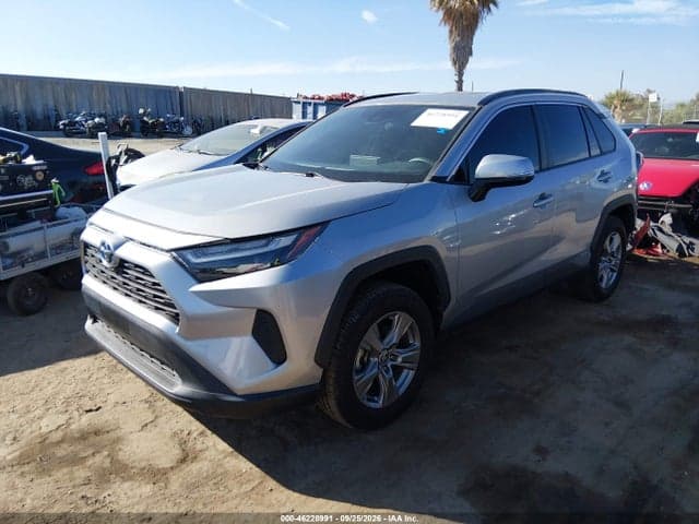 2024 TOYOTA RAV4 HYBRID XLE 2