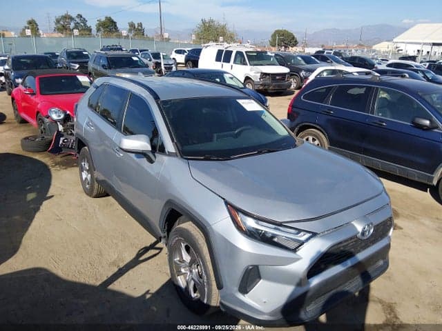 2024 TOYOTA RAV4 HYBRID XLE 6