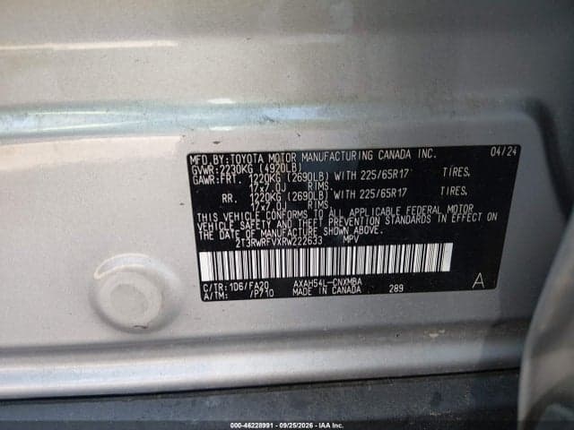2024 TOYOTA RAV4 HYBRID XLE 9