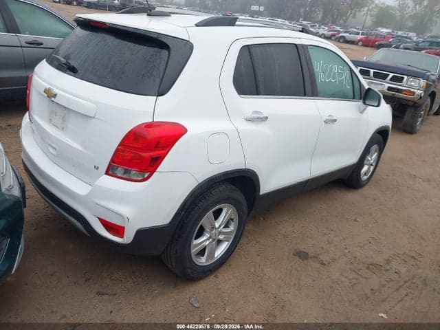 2017 CHEVROLET TRAX LT 4