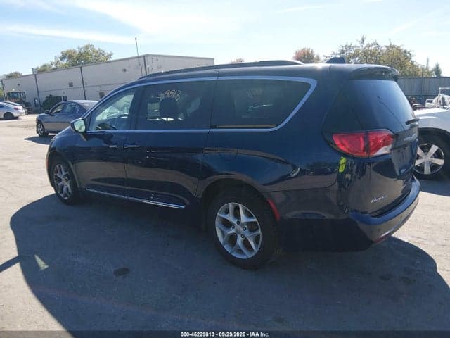 2017 CHRYSLER PACIFICA TOURING-L 3