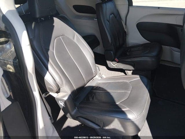 2017 CHRYSLER PACIFICA TOURING-L 8