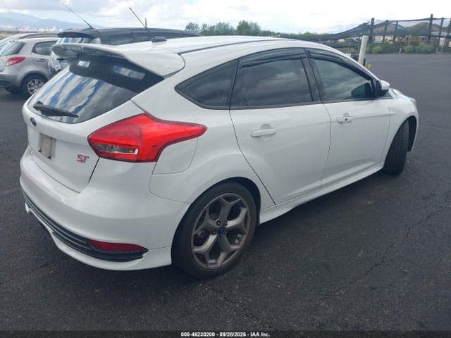 2017 FORD FOCUS ST 4
