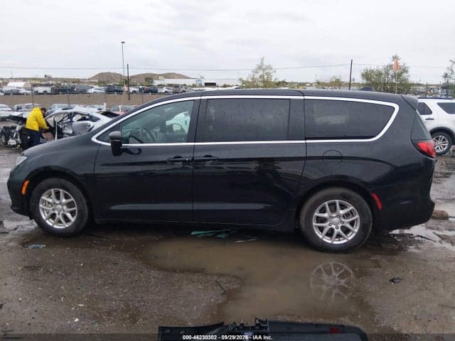2026 CHRYSLER PACIFICA SELECT 14