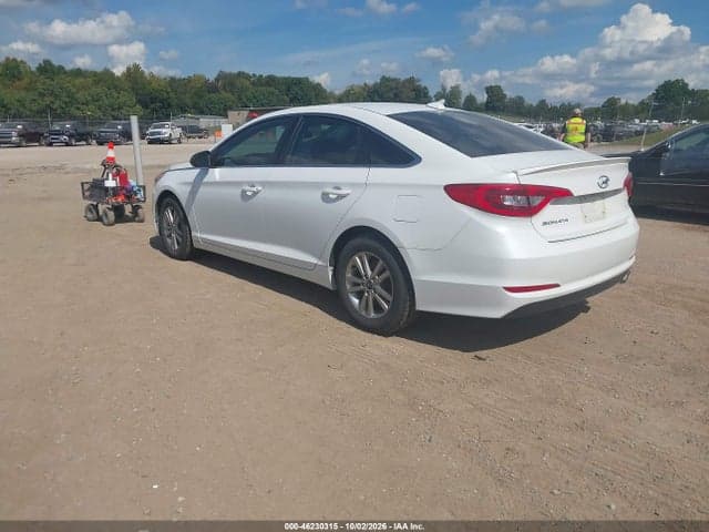 2017 HYUNDAI SONATA SE 3