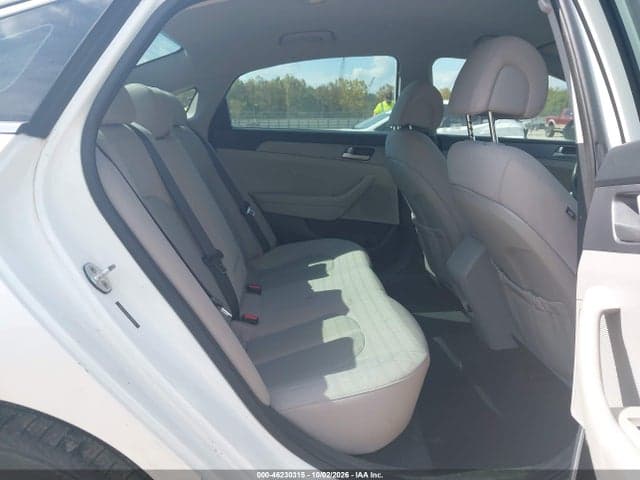 2017 HYUNDAI SONATA SE 8