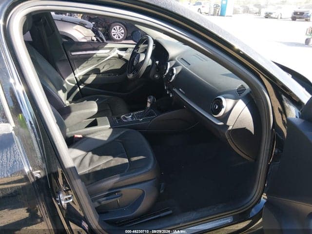 2017 AUDI A3 2.0T PREMIUM 5