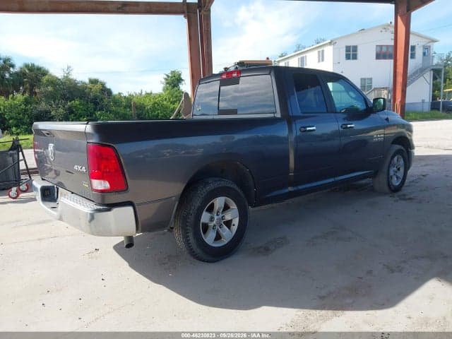 2017 RAM 1500 SLT 4X4 6'4 BOX 4