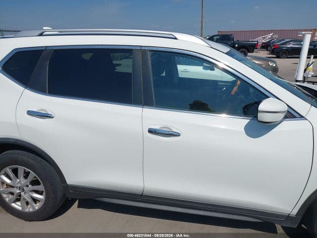 2017 NISSAN ROGUE SV 13