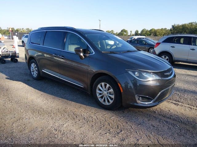 2018 CHRYSLER PACIFICA TOURING L PLUS 1