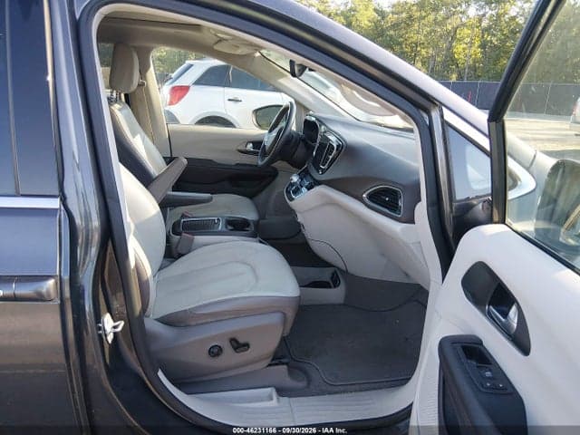 2018 CHRYSLER PACIFICA TOURING L PLUS 5