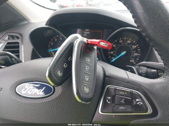2017 FORD ESCAPE TITANIUM 11