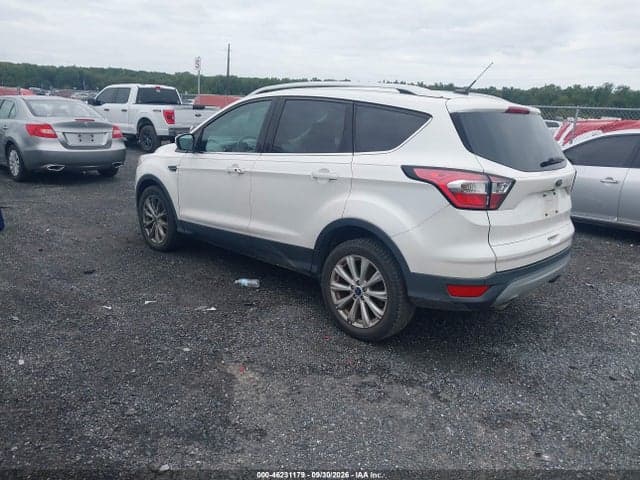2017 FORD ESCAPE TITANIUM 3