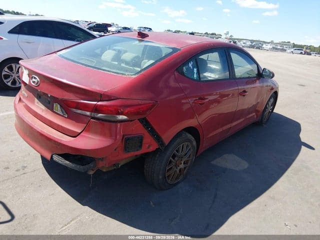 2018 HYUNDAI ELANTRA SEL 4