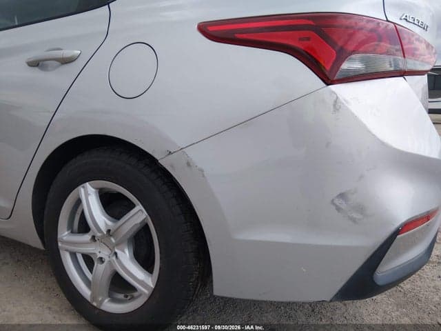 2019 HYUNDAI ACCENT SE 14