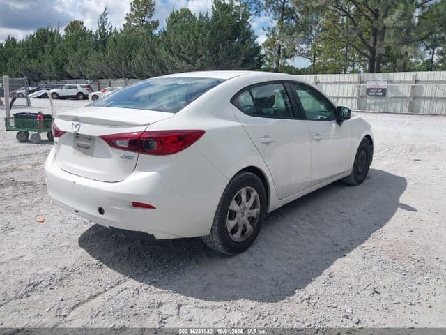 2017 MAZDA MAZDA3 SPORT 4