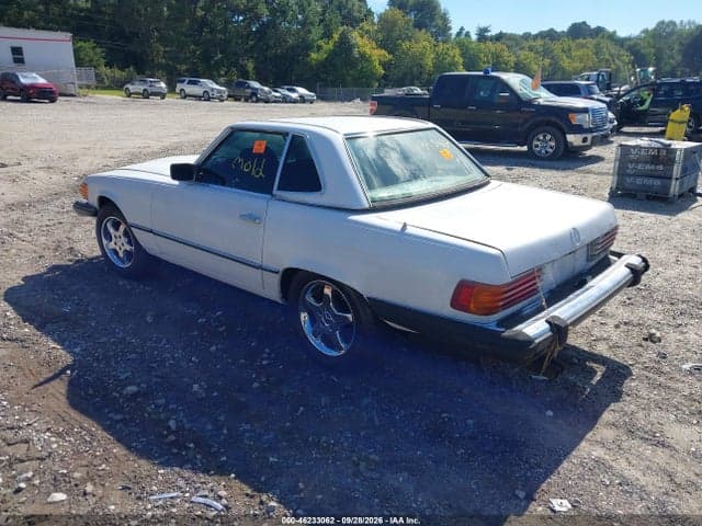 1982 MERCEDES-BENZ 380 SL 3