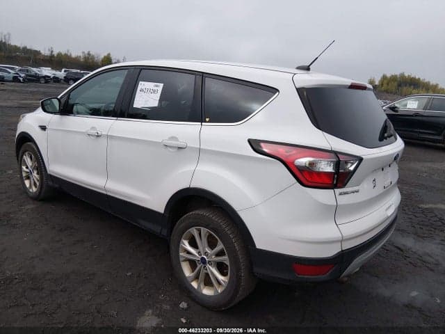 2017 FORD ESCAPE SE 3