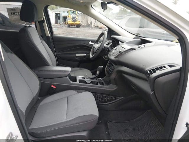 2017 FORD ESCAPE SE 5
