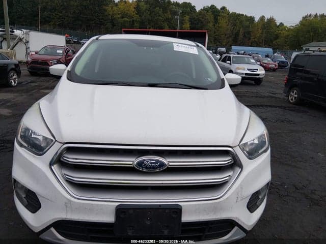 2017 FORD ESCAPE SE 6
