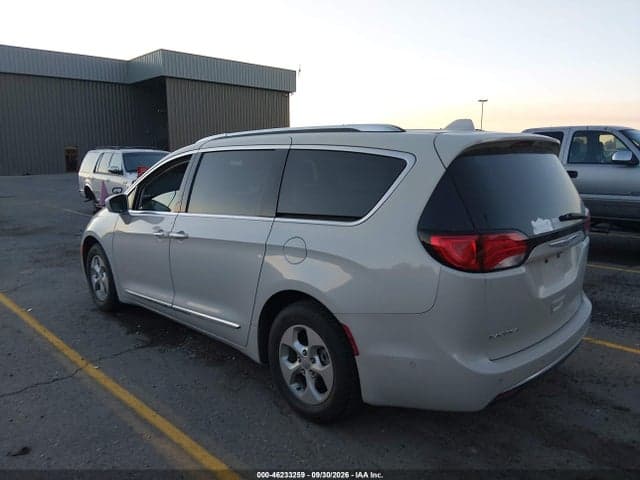 2017 CHRYSLER PACIFICA TOURING-L PLUS 3