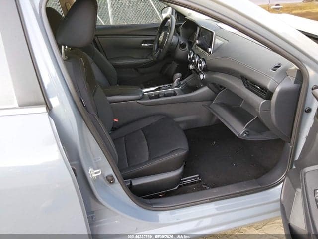 2025 NISSAN SENTRA SV 5