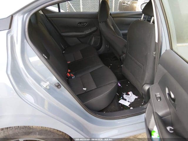 2025 NISSAN SENTRA SV 8