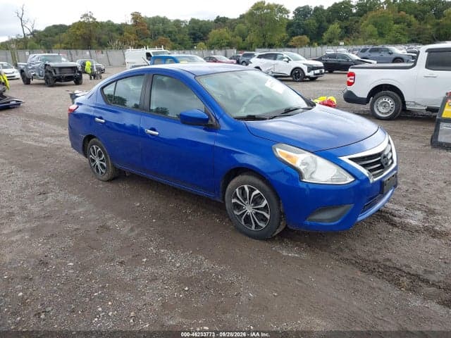 2017 NISSAN VERSA 1.6 SV 1