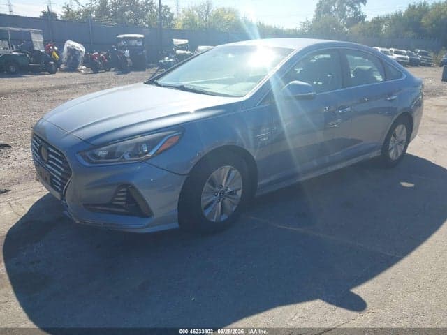 2018 HYUNDAI SONATA HYBRID SE 2