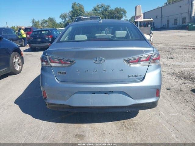 2018 HYUNDAI SONATA HYBRID SE 17