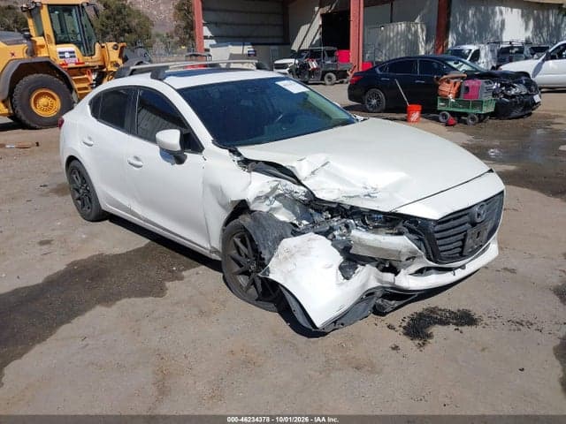 2018 MAZDA MAZDA3 TOURING 1