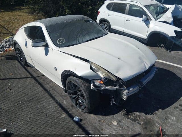 2017 NISSAN 370Z 1