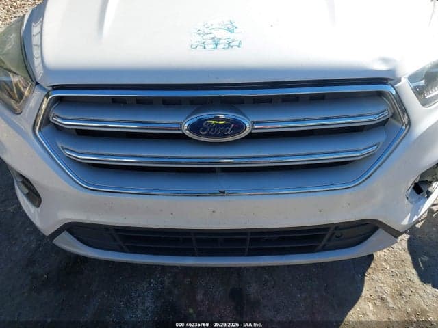 2019 FORD ESCAPE TITANIUM 19