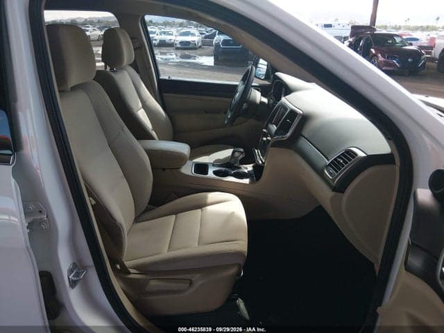 2019 JEEP GRAND CHEROKEE LAREDO 4X4 5